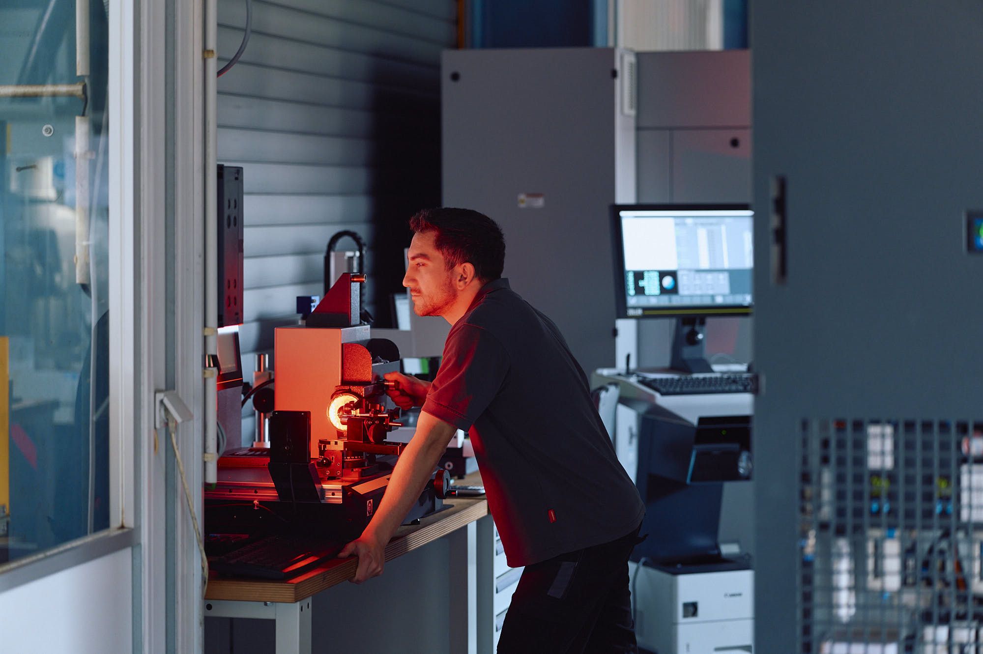 Zulieferer von Präzisionsdrehtechnik für Elektrotechnik